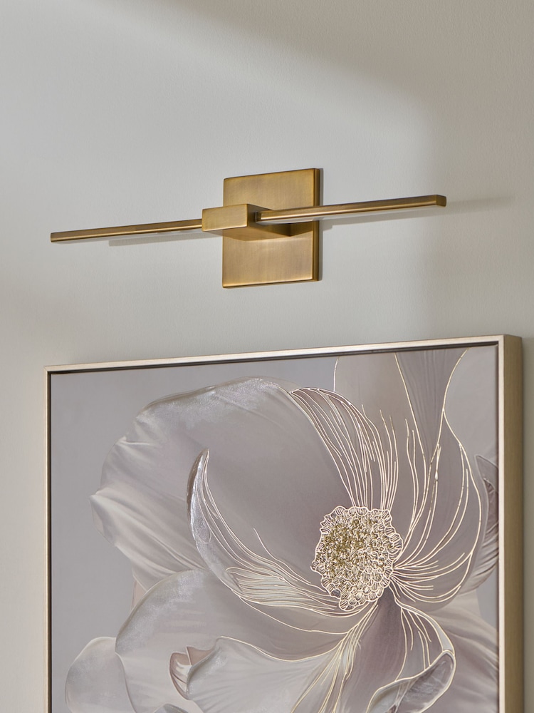 Brass Virginia Rechargeable Picture Light - Image 2 of 6