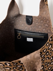 Oliver Bonas Brown Leopard Print Knitted Tote Bag - Image 5 of 5