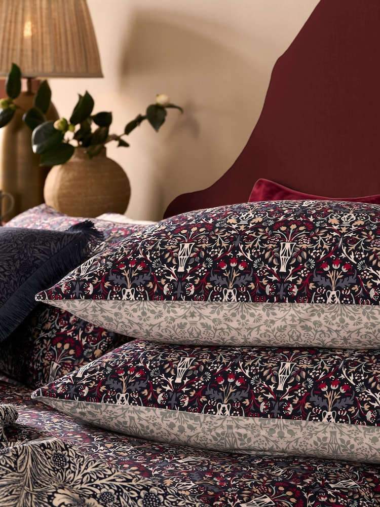 William Morris At Home Set of 2 Indigo or Raspberry Blue Flowerpot 220 Thread Count Pillowcases - Image 1 of 6