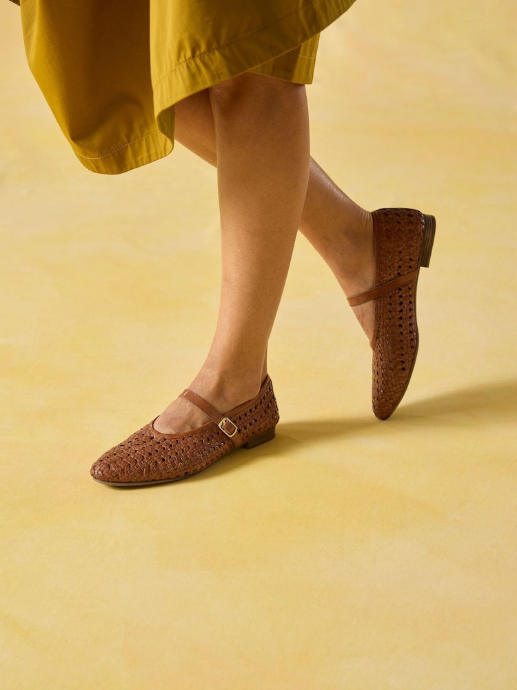 Brun - Hush Puppies Delaney vevde Mary Jane-sko - Bilde 1 av 6