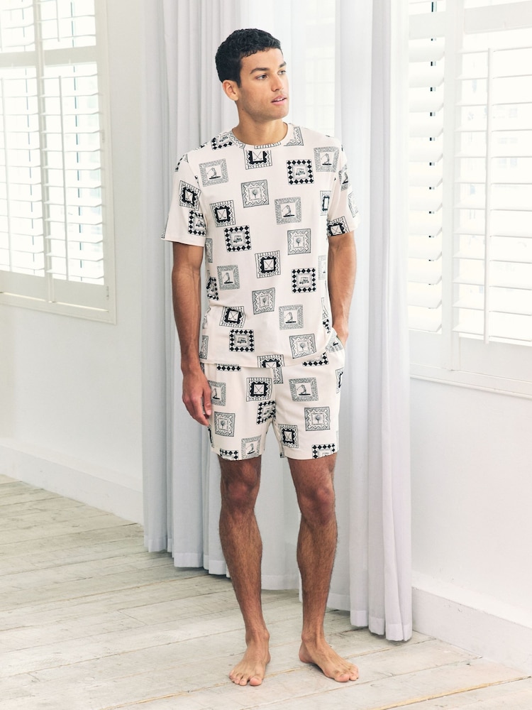 Chelsea Peers White Fairway Frames Print Short Pyjamas Set - Image 2 of 6 Chelsea Peers White Fairway Frames Print Short Pyjamas Set - Image 2 of 6