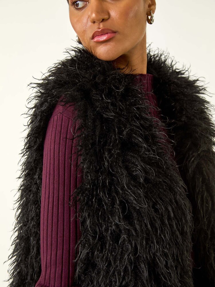 Roman Black Longline Faux Fur Gilet - Image 5 of 5