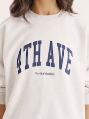 4th & Reckless Slogan Oversized Sweatshirt - الجادة - صورة 4 من 4