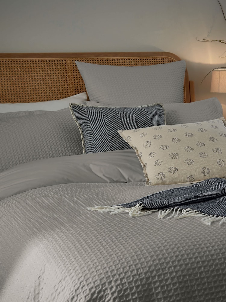 Murmur Cloud Grey Lida Pillowcase Pair - Image 2 of 5