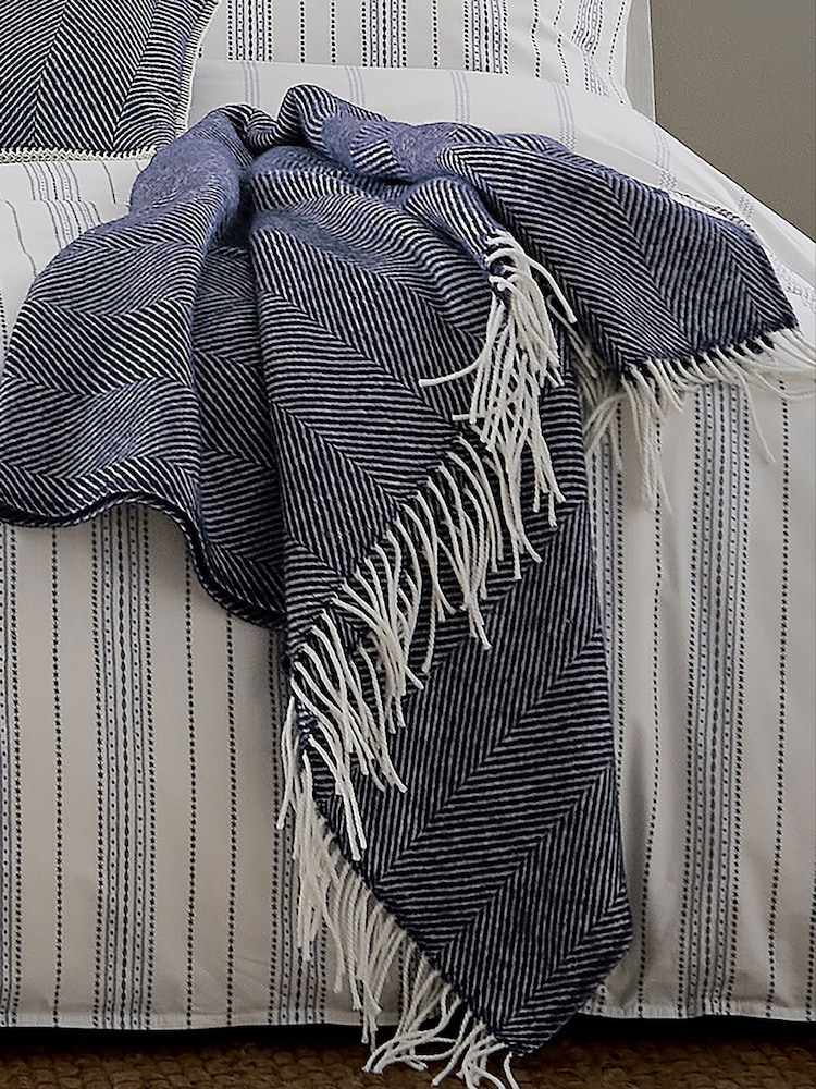 Murmur Navy Ennis 100% Wool Throw - Image 2 of 4