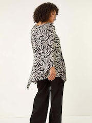 Roman Grey Curve Abstract Print Tunic Top - Image 3 of 5