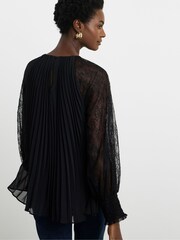 Printed Blouse With Lace Sleeves - Image 2 of 4