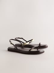 بني - Forever Comfort® Square Toe Metal Trim Flatform Sandals - صورة 3 من 5