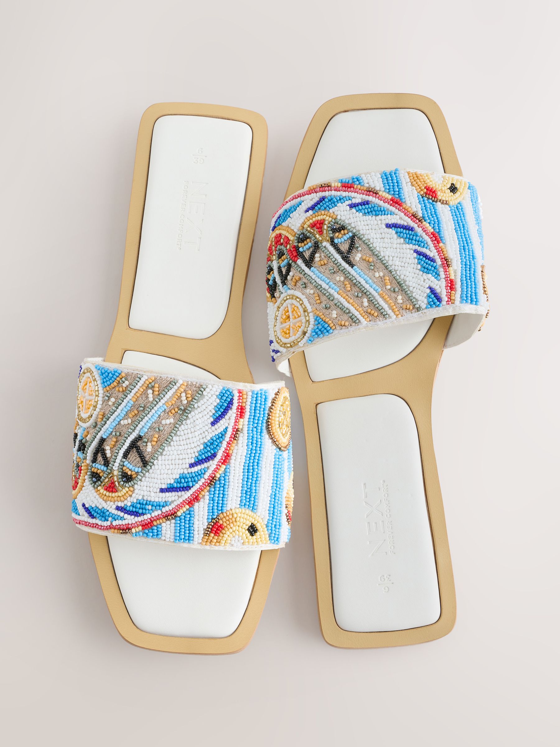 ぷるそです Buy Білий - Forever Comfort® Beaded Square Toe Mules з сайту Next
