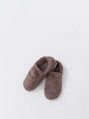 Aruelle Kelly Extra-Soft Fluffy Polyester Brown Slipper Designed With An Enclosed Toe And Heel Design For Full Coverage - Image 1 of 3