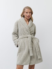 Aruelle Ela Luxury Mid Length Chevron Design Cream Robe - Image 1 of 5