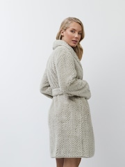 Aruelle Ela Luxury Mid Length Chevron Design Cream Robe - Image 5 of 5