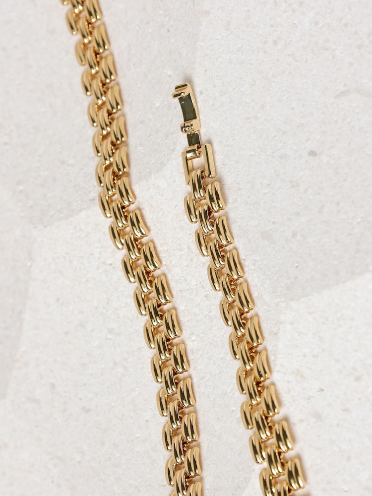 Jon Richard Gold Plated 18K Gate Chain Necklace - Image 4 of 4