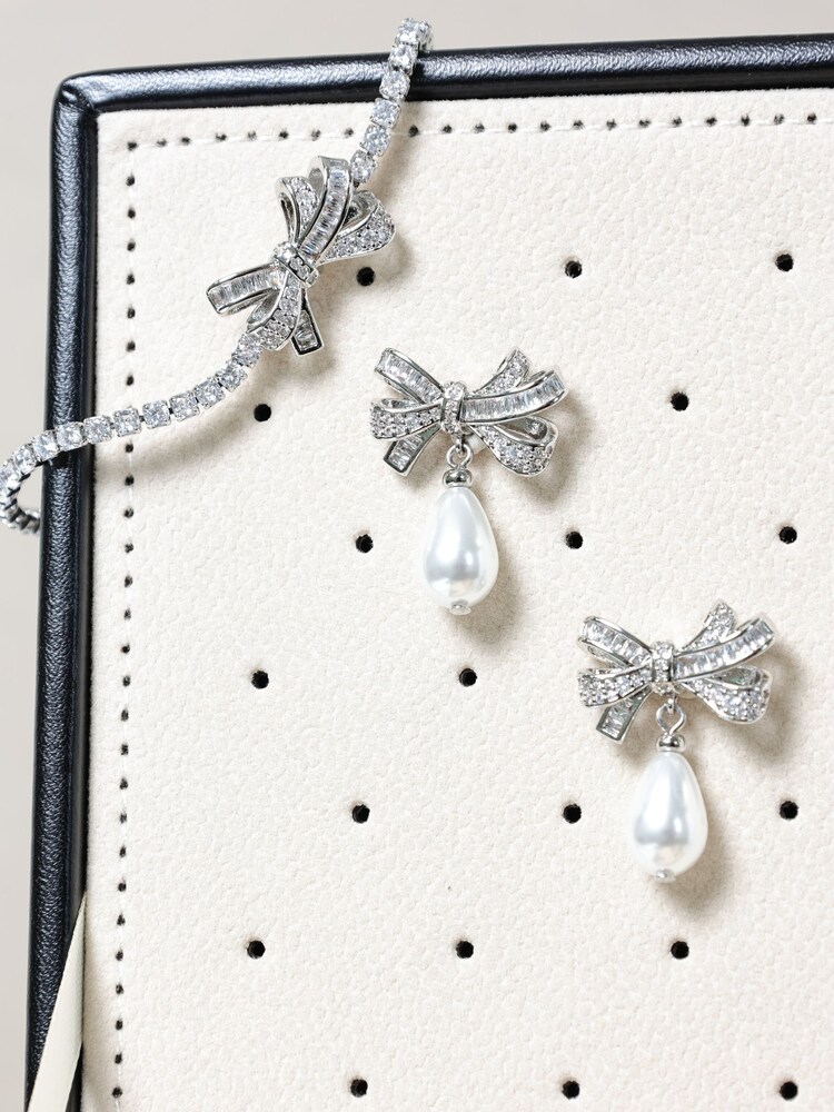 Jon Richard Silver Rhodium Plated Cubic Zirconia Bow Tennis Bracelet - Image 3 of 3