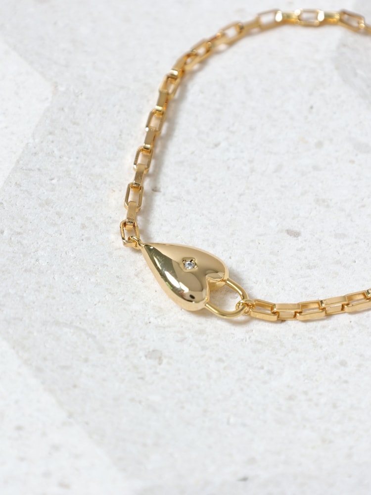 Jon Richard Gold 18K Plated and Cubic Zirconia Heart Bracelet - Image 2 of 4