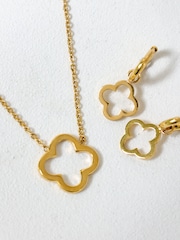 Jon Richard Gold Tone Waterproof Clover Pendant - Image 2 of 2