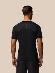 Schwarz - Castore Adapt T-Shirt - Bild 2 von 7