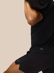 Schwarz - Castore Adapt T-Shirt - Bild 6 von 7