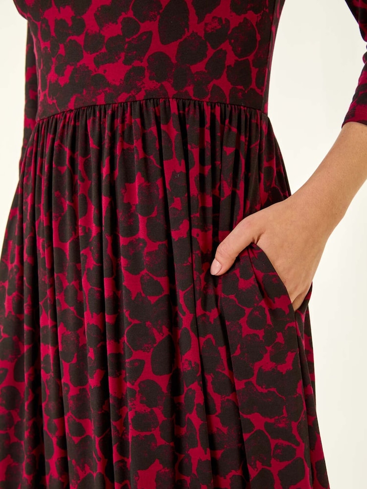Roman Red Abstract Spot Stretch Midi Dress - Image 5 of 5