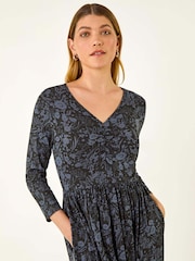 Roman Grey Floral Print Ruched Stretch Midi Dress - Image 4 of 5