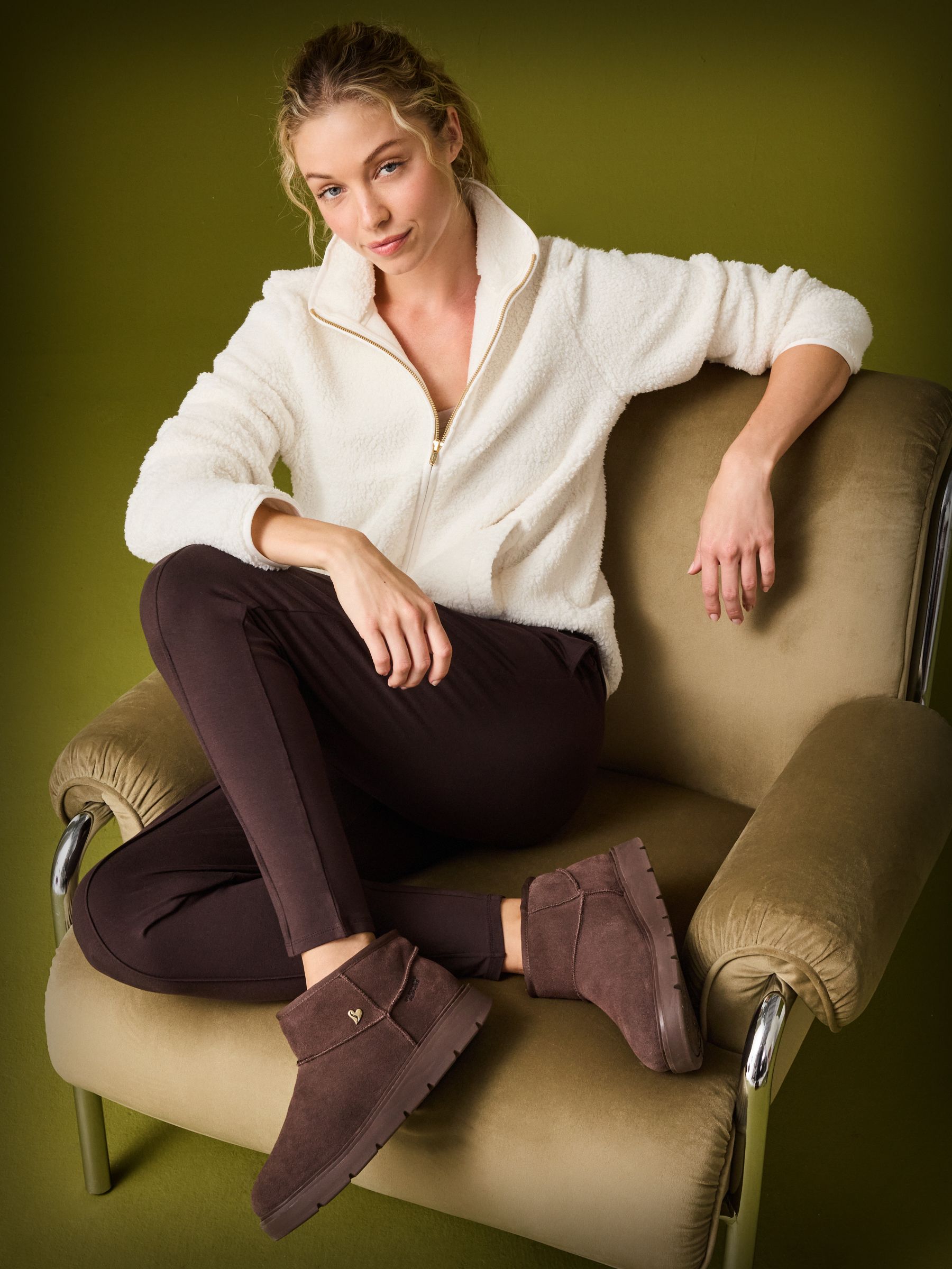 Cumpără Skechers Slip-ins: Keepsakes Cozy Lined Boots from Next