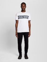Lyle & Scott White Sports Chest Branded T-Shirt - Image 3 of 6