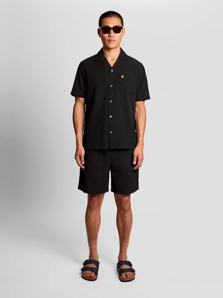 Noir - Lyle & Scott Crinkle Resort Shirt - Image 2 de 5