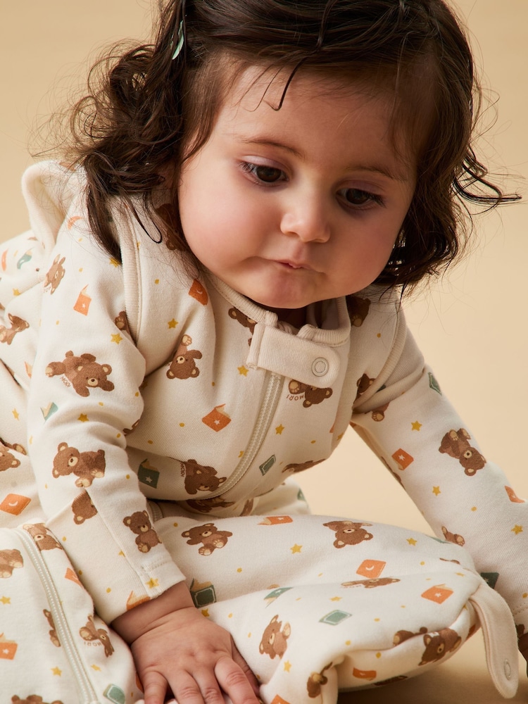MORI Cream Supersoft Teddy Bear 2.5 Tog Sleeping Bag Front Zip - Image 2 of 5 MORI Cream Supersoft Teddy Bear 2.5 Tog Sleeping Bag Front Zip - Image 2 of 5