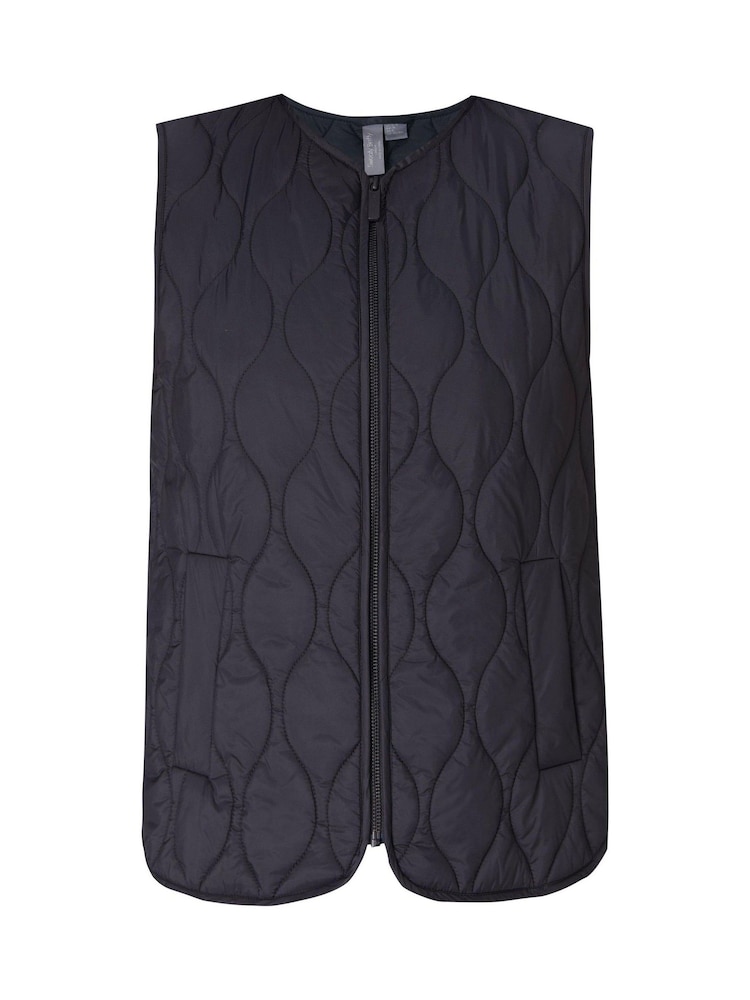 Sweaty Betty Black On The Move Gilet - Image 8 of 8 Sweaty Betty Black On The Move Gilet - Image 8 of 8