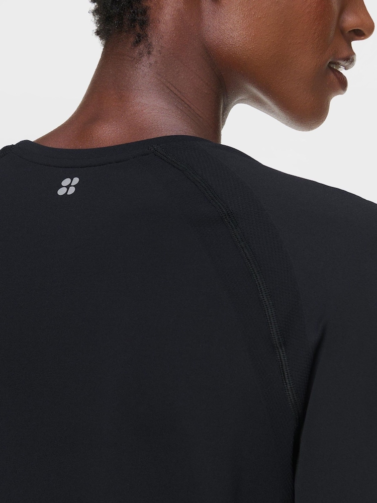 Sweaty Betty Black Athlete Featherweight Loose Seamless Long Sleeve Top - Image 2 of 5 Sweaty Betty Black Athlete Featherweight Loose Seamless Long Sleeve Top - Image 2 of 5
