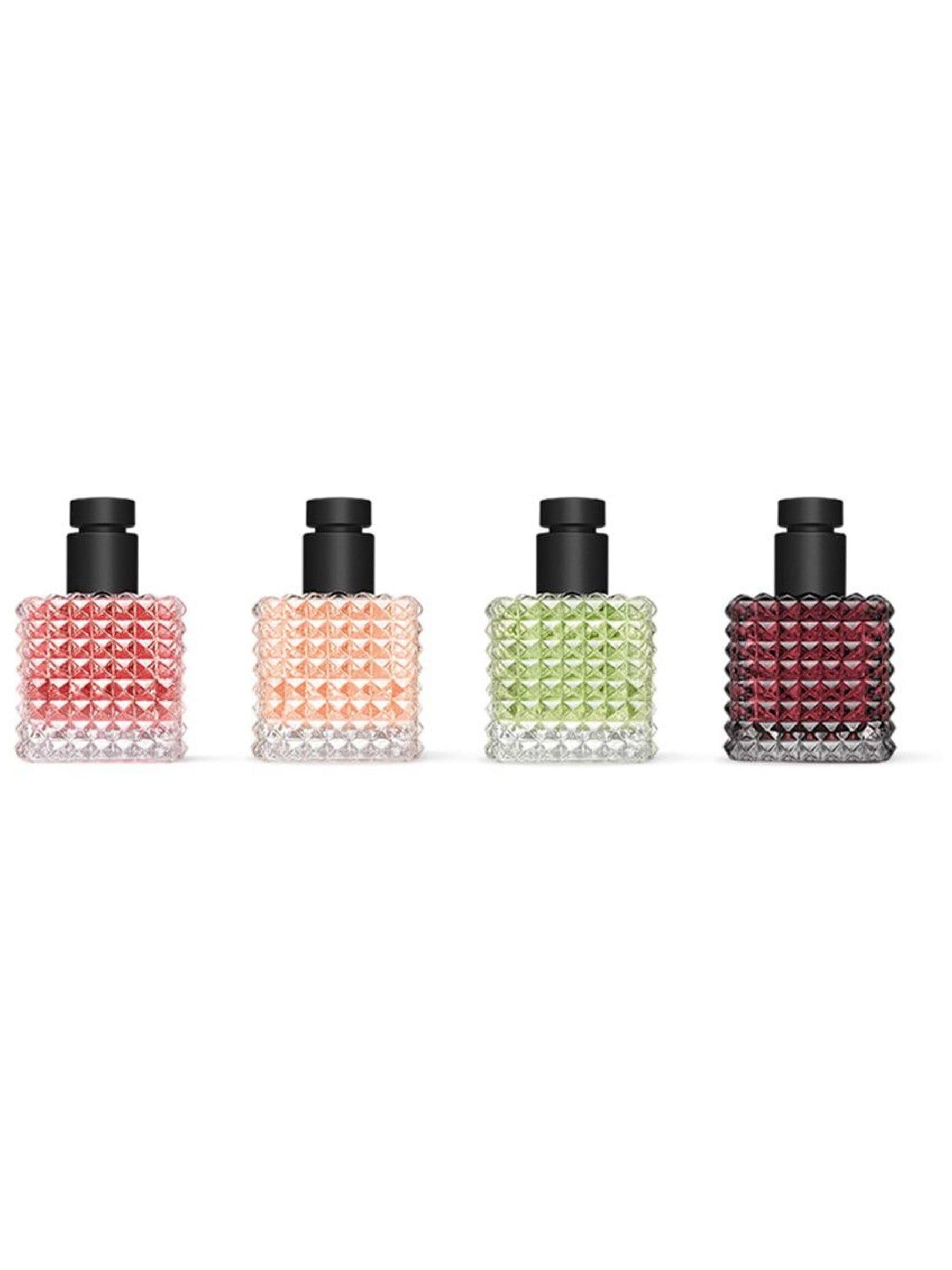 VALENTINO BORN IN ROMA 4本セット Buy Valentino Born In Roma Donna Discovery Set 4 x 6ml from the