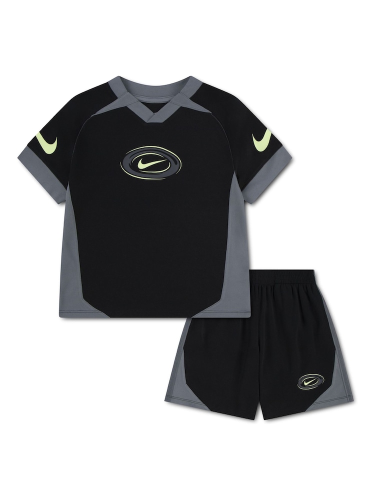 Nike Black Swoosh Love T-Shirt And Shorts Set - Image 1 of 5 Nike Black Swoosh Love T-Shirt And Shorts Set - Image 1 of 5
