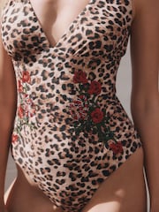 Rockett St George בגד ים עם מחשוף עמוק - תמונה 5 מתוך 9