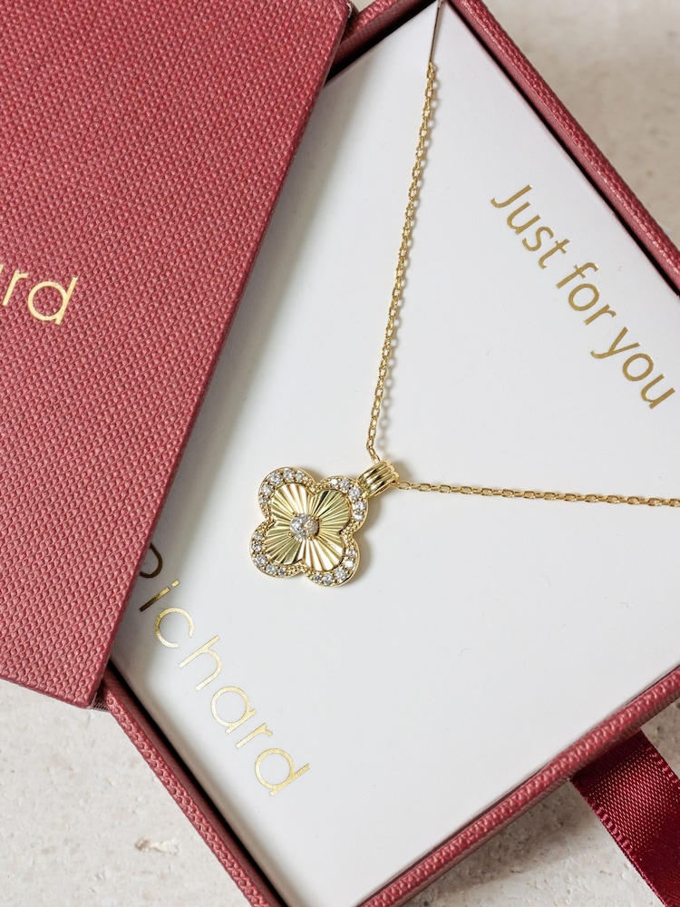 Jon Richard Gold 18K Plated Clover Pendant - Gift Box - Image 2 of 4 Jon Richard Gold 18K Plated Clover Pendant - Gift Box - Image 2 of 4
