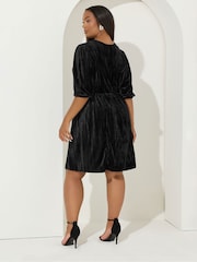 Yours Curve Black Crushed Velour Party Dress - Image 3 of 5