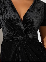 Yours Curve Black London Velvet Knot Dress - Image 4 of 5