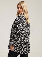 Yours Curve Black Notch Neck Pleated Front Top - Image 2 of 5
