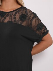 Yours Curve Black Rose Insert Grown On T-Shirt - Image 4 of 5