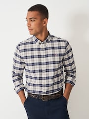 Crew Clothing Hurst Check Oxford Shirt - صورة 1 من 5