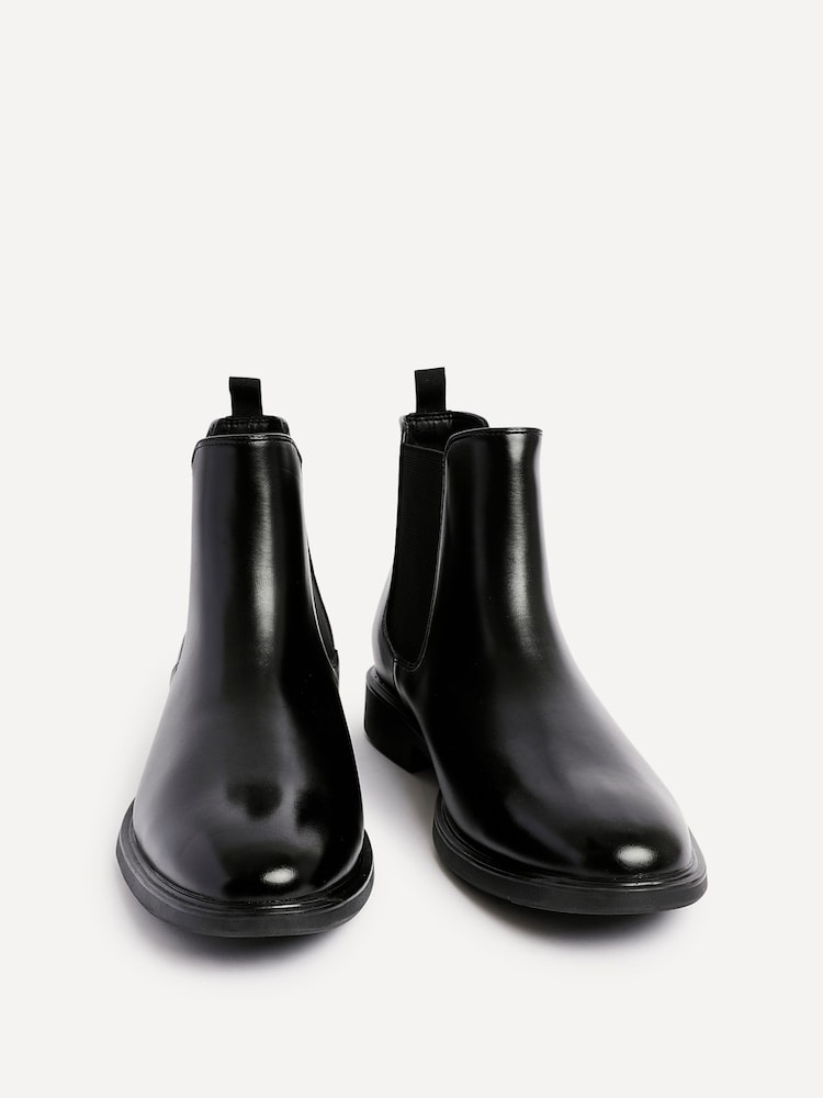 Buy Linzi Black Antonio Chelsea Boots from Next USA display picture 1