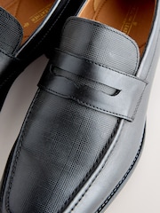 Кара - Эмбоссовкаланган булгаары лоферлер - 5ичинен 4 сүрөт