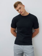 River Island Black Short Sleeve Muscle Fit Knitted Shirt - Image 4 of 4