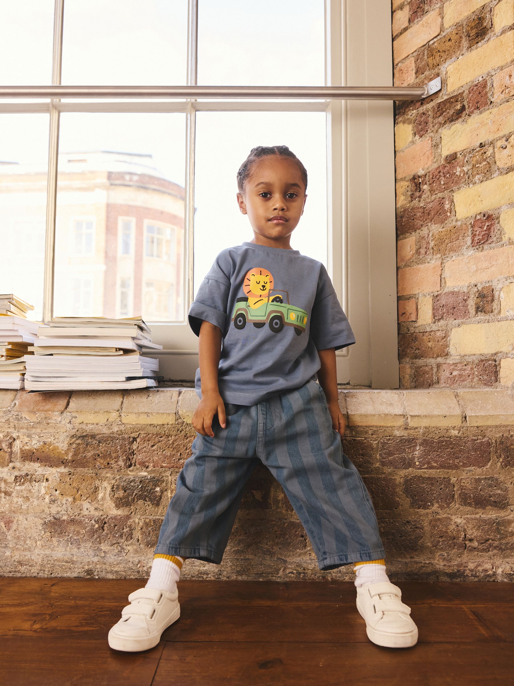 Blue Lion Car Short Sleeve Graphic T-Shirt (3mths-7yrs)