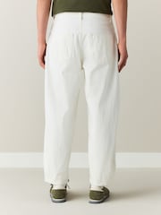 Ecru White Barrel Fit N. Premium Denim Jeans - Image 3 of 9
