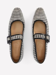 Boden White Vic Chisel Toe Mary Janes Shoes - Image 4 of 5