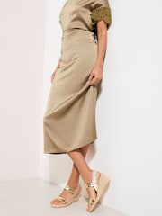 Faux Leather Gold - Friends Like These Elastic Low Espadrille Wedge Comfort Casual Sandals - 4এর মধ্যে 3 ছবি