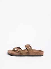 Taupe Wildlederimitat - Friends Like These Multi Strap Buckle Detail lässige Fußbett-Sandalen - Bild 5 von 5