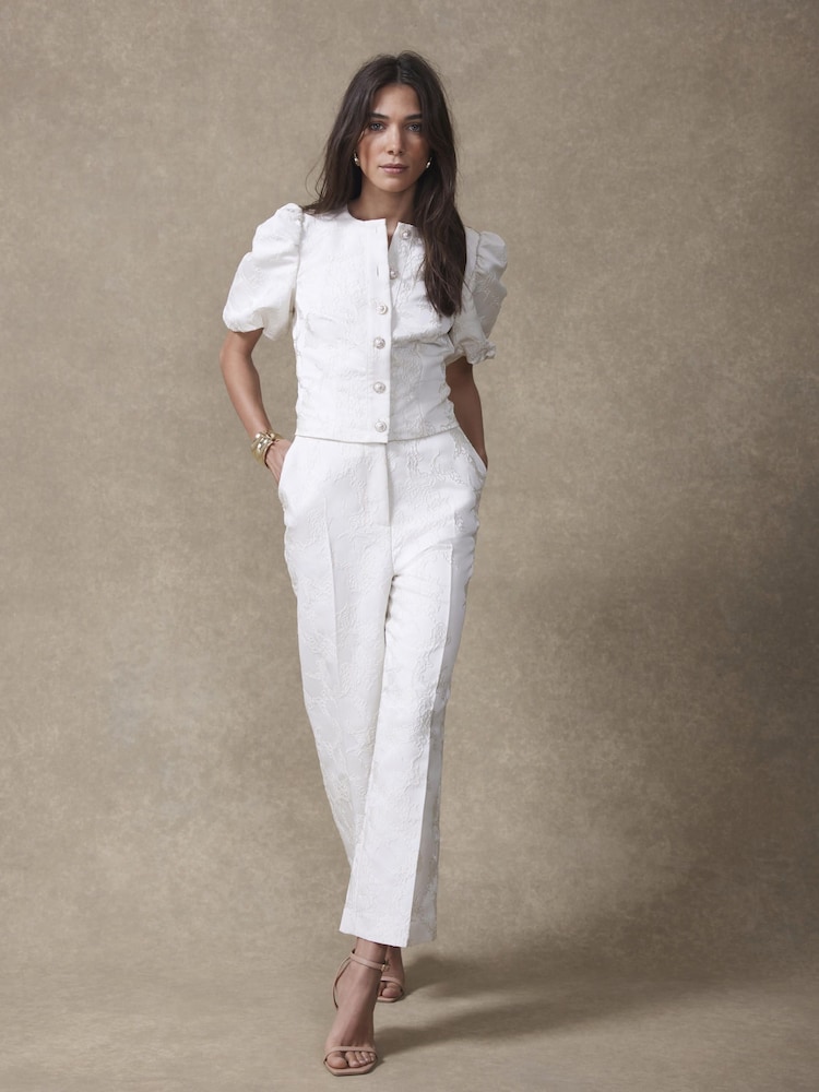 Mint Velvet Cream Jacquard Slim Trousers - صورة 2 من 7