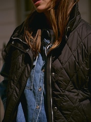 Mint Velvet Black Quilted Oversized Gilet - Image 6 of 8