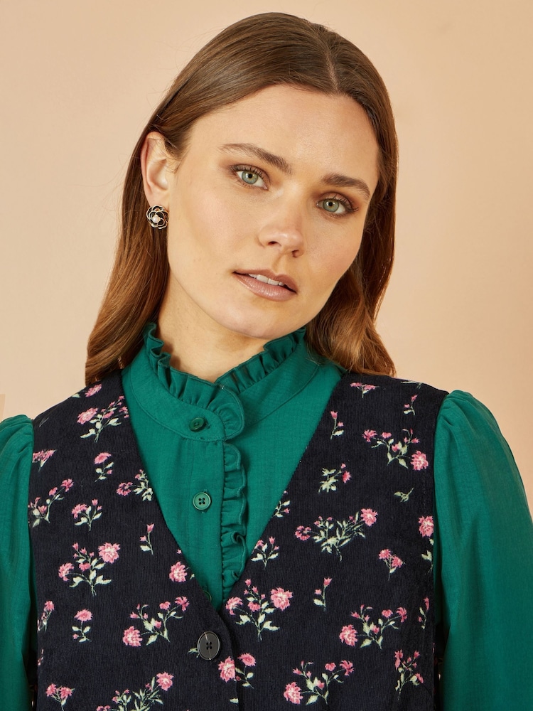 Yumi Black Floral Print Pinafore Dress With Button Up - Image 4 of 4